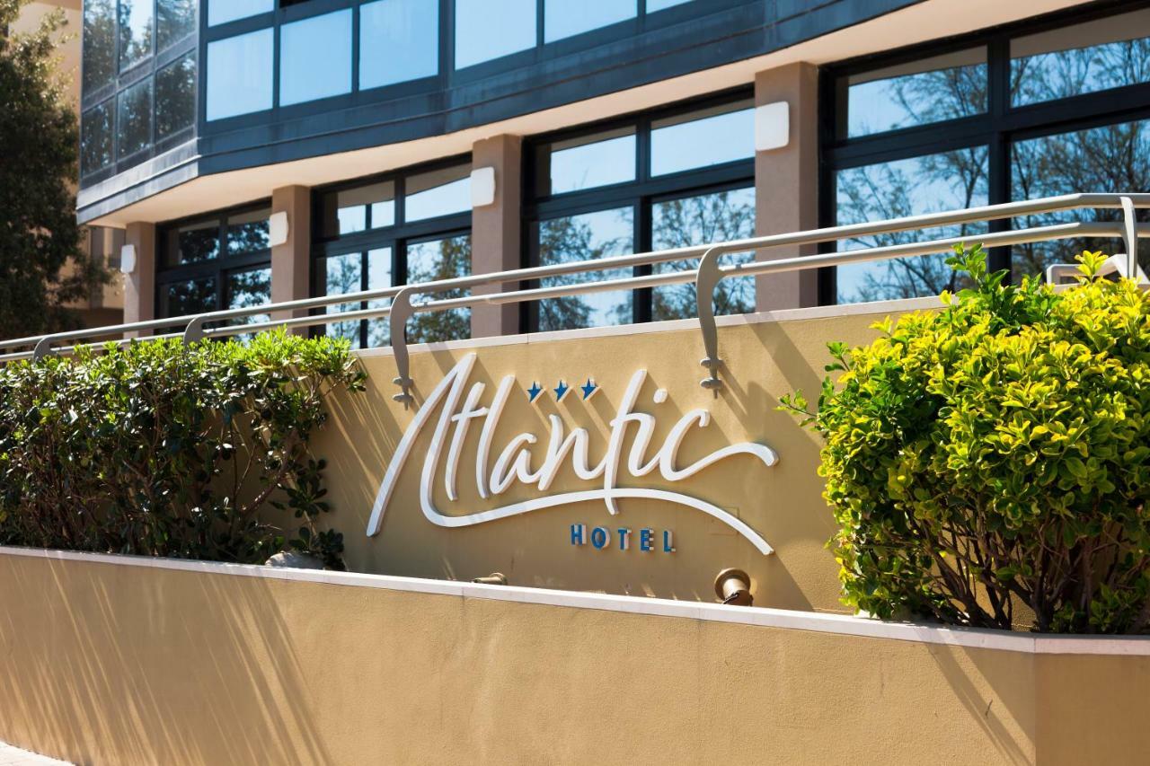 Hotel Atlantic Vista Mare Pesaro Eksteriør billede